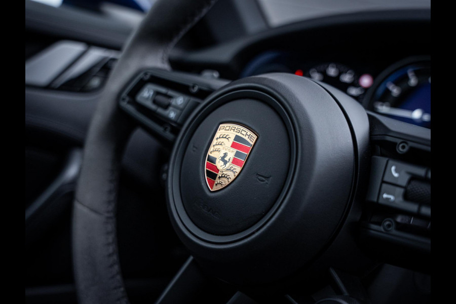 Porsche 911 992 3.0 Carrera S - Sport Chrono l BTW l Panorama