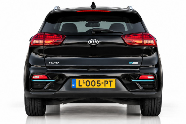Kia e-Niro ComfortLine 64 kWh | SOH 97.6% | DEALER ONDERHOUDEN | NAP | APPLE CARPLAY | ANDROID AUTO