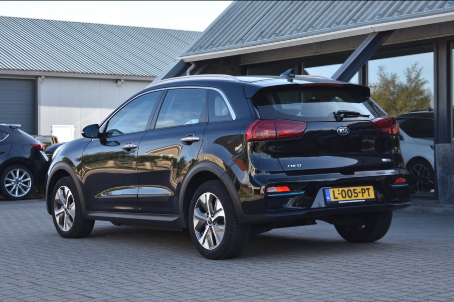 Kia e-Niro ComfortLine 64 kWh | SOH 97.6% | DEALER ONDERHOUDEN | NAP | APPLE CARPLAY | ANDROID AUTO