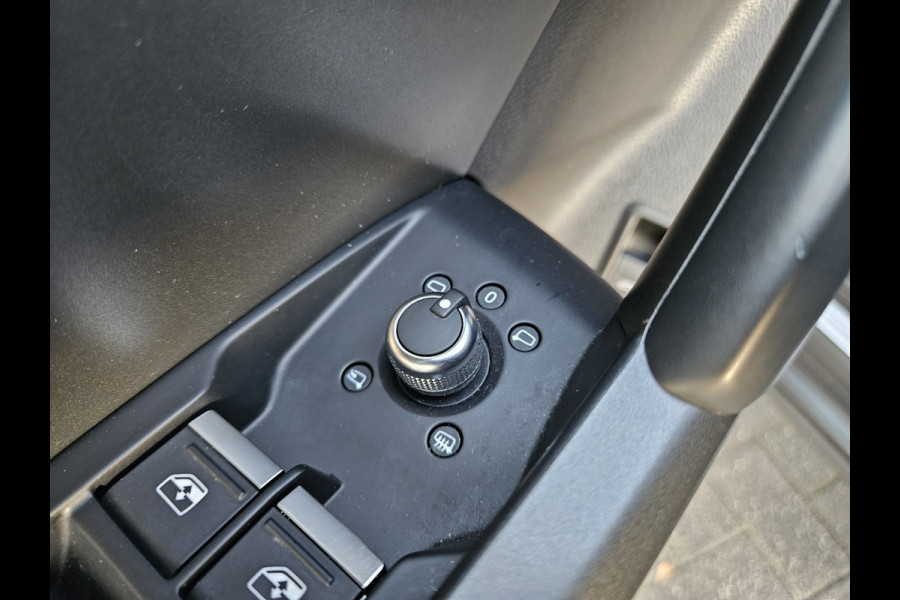Audi Q3 35 TFSI S-Line! Camera! Automaat! Carplay! LED! NAP! Mooie/Nette Auto! Leer!
