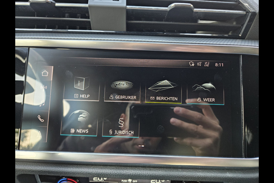 Audi Q3 35 TFSI S-Line! Camera! Automaat! Carplay! LED! NAP! Mooie/Nette Auto! Leer!