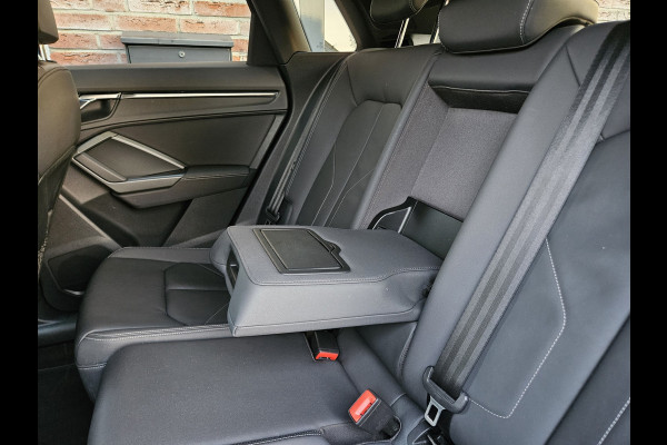 Audi Q3 35 TFSI S-Line! Camera! Automaat! Carplay! LED! NAP! Mooie/Nette Auto! Leer!