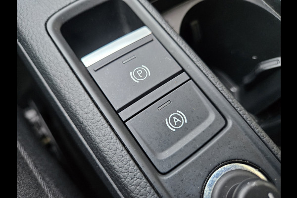 Audi Q3 35 TFSI S-Line! Camera! Automaat! Carplay! LED! NAP! Mooie/Nette Auto! Leer!