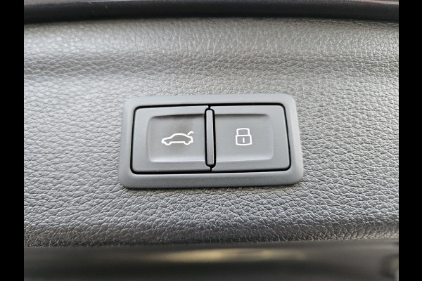 Audi Q3 35 TFSI S-Line! Camera! Automaat! Carplay! LED! NAP! Mooie/Nette Auto! Leer!