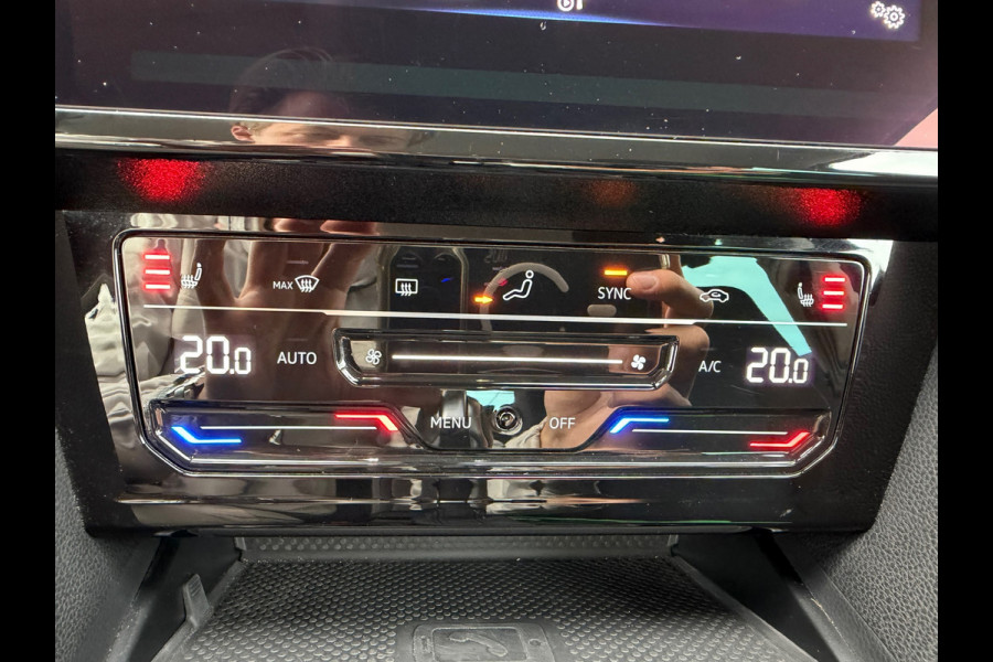 Volkswagen Passat Variant 1.4 TSI PHEV GTE Business | SOH 89% | Ergo Active | Camera | Trekhaak