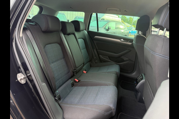 Volkswagen Passat Variant 1.4 TSI PHEV GTE Business | SOH 89% | Ergo Active | Camera | Trekhaak