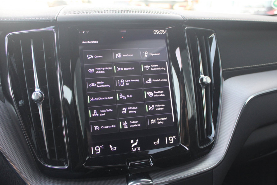 Volvo XC60 2.0 T6 AWD R 310pk | Pano | HK | 360 | ACC | HUD | Elek. Trekhaak