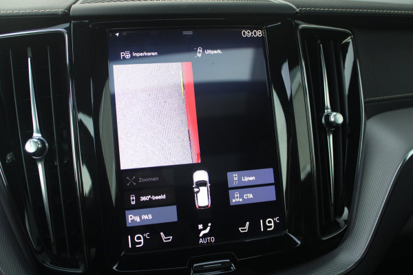 Volvo XC60 2.0 T6 AWD R 310pk | Pano | HK | 360 | ACC | HUD | Elek. Trekhaak