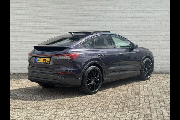 Audi Q4 Sportback e-tron 40 S-line Competition SOH 91% Pano dak Blokjes leder Sonos 21 inch + all season