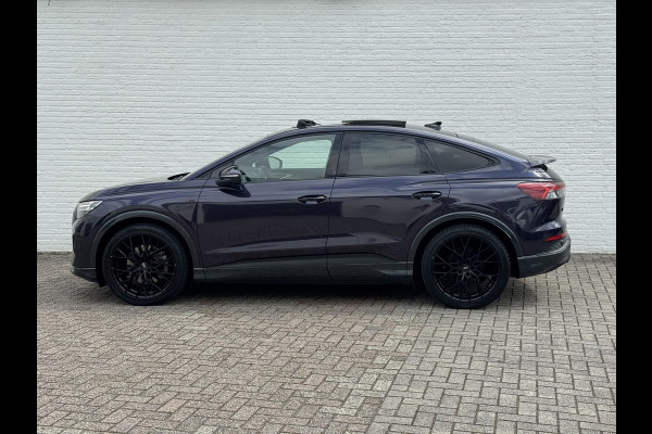 Audi Q4 Sportback e-tron 40 S-line Competition SOH 91% Pano dak Blokjes leder Sonos 21 inch + all season