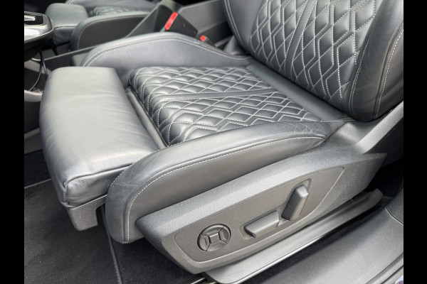 Audi Q4 Sportback e-tron 40 S-line Competition SOH 91% Pano dak Blokjes leder Sonos 21 inch + all season