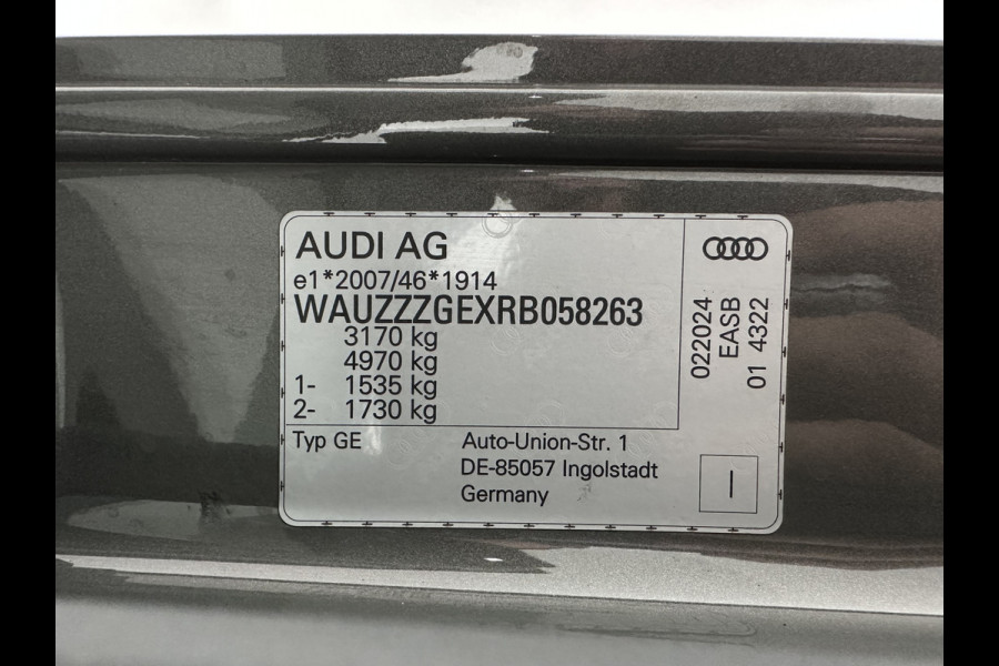 Audi Q8 e-tron 50 quattro Advanced Edition 95 kWh [3-Fase-22kW] {SoH-99%} (INCL-BTW)  Aut. *LEATHER | FULL-LED | MEMORY-PACK | ADAPTIVE-CRUISE | CAMERA | PRIVACY-GLASS | DIGI-COCKPIT | SHIFTPADDLES | DAB | AMBIENTLIGHT | TOWBAR | 20''ALU*