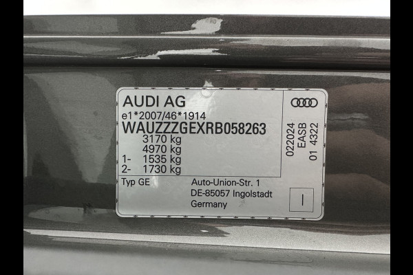 Audi Q8 e-tron 50 quattro Advanced Edition 95 kWh [3-Fase-22kW] {SoH-99%} (INCL-BTW)  Aut. *LEATHER | FULL-LED | MEMORY-PACK | ADAPTIVE-CRUISE | CAMERA | PRIVACY-GLASS | DIGI-COCKPIT | SHIFTPADDLES | DAB | AMBIENTLIGHT | TOWBAR | 20''ALU*