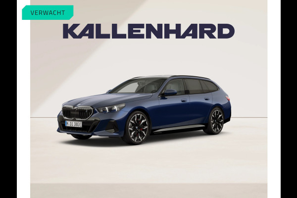 BMW i5 Touring eDrive40 - M-Sport Pro - Pano - Onderstel Prof - Trekhaak - Bowers & Wilkins