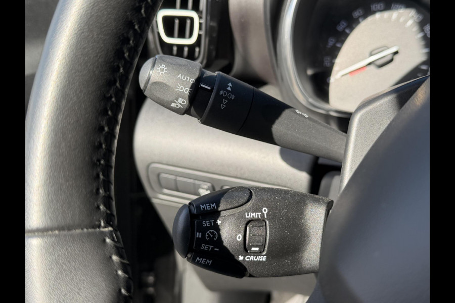 Citroën C3 Aircross 1.2 PureTech Plus 16"/Stoelverwarming/PDC/Apple Carplay & Android Auto/Climate/Cruise