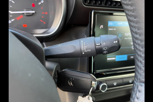 Citroën C3 Aircross 1.2 PureTech Plus 16"/Stoelverwarming/PDC/Apple Carplay & Android Auto/Climate/Cruise