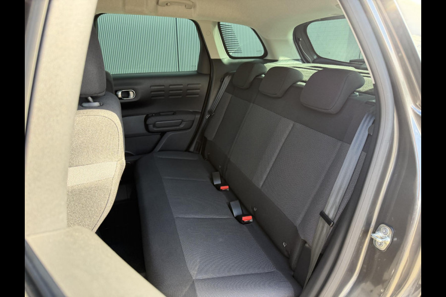 Citroën C3 Aircross 1.2 PureTech Plus 16"/Stoelverwarming/PDC/Apple Carplay & Android Auto/Climate/Cruise