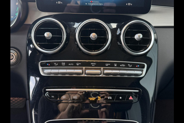 Mercedes-Benz GLC 300e 4MATIC 18"/Trekhaak/Leder + memory/Stoelverwarming/Matrix LED/Dodehoek/360 camera/Apple Carplay & Android Auto