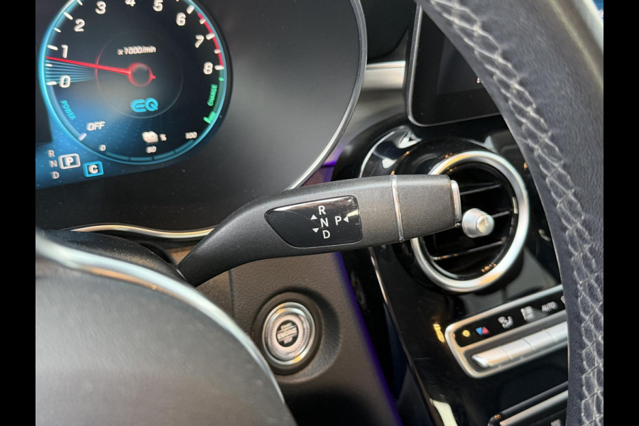 Mercedes-Benz GLC 300e 4MATIC 18"/Trekhaak/Leder + memory/Stoelverwarming/Matrix LED/Dodehoek/360 camera/Apple Carplay & Android Auto
