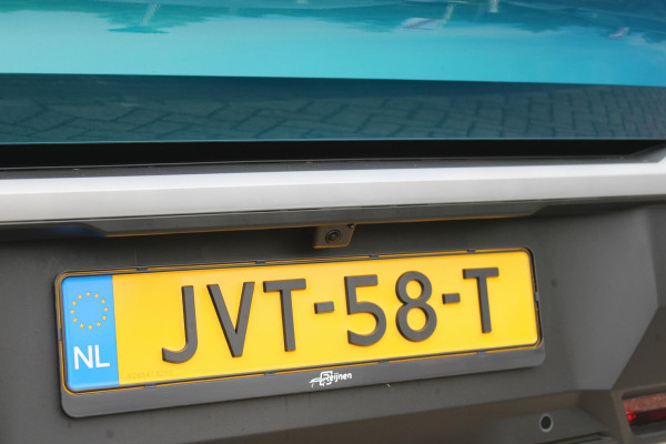 Peugeot 5008 1.2 Hybrid 145PK AUTOMAAT GT 7p | PANORAMISCH SCHUIFDAK PACK | 360° VISION & DRIVE ASSIST PLUS PACK: (360° CAMERA, BUITENSPIEGELS MET KANTELFUNCTIE, DRIVE ASSIST 2.0, DRAADLOZE TELEFOONLADER, ANTIDIEFSTALALARM) | BEKLEDING ALCANTARA/KUNSTLEDER | SEAT PACK COMFORT: (AGR BESTUUDERSSTOEL EN PASSAGIERSSTOEL ELEKTRISCH VERSTELBAAR MET MASSAGE FUNCTIE, BESTUUDERSSTOEL MET GEHEUGENFUNCTIE, BUITENSTE ZITPLAATSEN ACHTERBANK VERWARMBAAR) | GLANZEND ZWARTE DAKRAILS | BLUE OBSESSION | 19" LICHTMETALEN VELGEN "BREDA" | DRAADLOZE TELEFOONLADER | APPLE CARPLAY/ANDROID AUTO DRAADLOOS