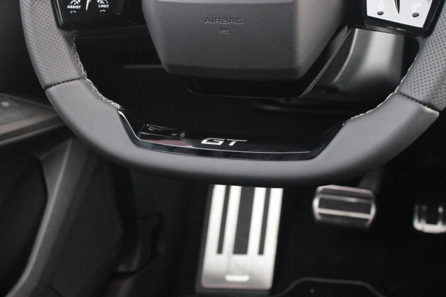 Peugeot 5008 1.2 Hybrid 145PK AUTOMAAT GT 7p | PANORAMISCH SCHUIFDAK PACK | 360° VISION & DRIVE ASSIST PLUS PACK: (360° CAMERA, BUITENSPIEGELS MET KANTELFUNCTIE, DRIVE ASSIST 2.0, DRAADLOZE TELEFOONLADER, ANTIDIEFSTALALARM) | BEKLEDING ALCANTARA/KUNSTLEDER | SEAT PACK COMFORT: (AGR BESTUUDERSSTOEL EN PASSAGIERSSTOEL ELEKTRISCH VERSTELBAAR MET MASSAGE FUNCTIE, BESTUUDERSSTOEL MET GEHEUGENFUNCTIE, BUITENSTE ZITPLAATSEN ACHTERBANK VERWARMBAAR) | GLANZEND ZWARTE DAKRAILS | BLUE OBSESSION | 19" LICHTMETALEN VELGEN "BREDA" | DRAADLOZE TELEFOONLADER | APPLE CARPLAY/ANDROID AUTO DRAADLOOS