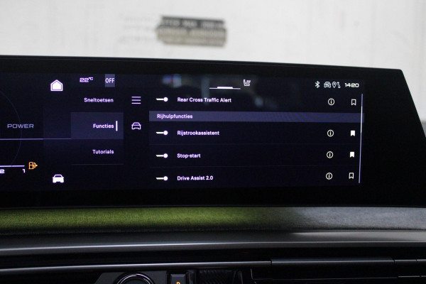 Peugeot 5008 1.2 Hybrid 145PK AUTOMAAT GT 7p | PANORAMISCH SCHUIFDAK PACK | 360° VISION & DRIVE ASSIST PLUS PACK: (360° CAMERA, BUITENSPIEGELS MET KANTELFUNCTIE, DRIVE ASSIST 2.0, DRAADLOZE TELEFOONLADER, ANTIDIEFSTALALARM) | BEKLEDING ALCANTARA/KUNSTLEDER | SEAT PACK COMFORT: (AGR BESTUUDERSSTOEL EN PASSAGIERSSTOEL ELEKTRISCH VERSTELBAAR MET MASSAGE FUNCTIE, BESTUUDERSSTOEL MET GEHEUGENFUNCTIE, BUITENSTE ZITPLAATSEN ACHTERBANK VERWARMBAAR) | GLANZEND ZWARTE DAKRAILS | BLUE OBSESSION | 19" LICHTMETALEN VELGEN "BREDA" | DRAADLOZE TELEFOONLADER | APPLE CARPLAY/ANDROID AUTO DRAADLOOS