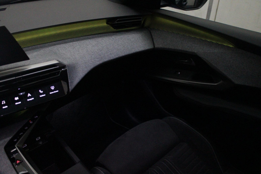 Peugeot 5008 1.2 Hybrid 145PK AUTOMAAT GT 7p | PANORAMISCH SCHUIFDAK PACK | 360° VISION & DRIVE ASSIST PLUS PACK: (360° CAMERA, BUITENSPIEGELS MET KANTELFUNCTIE, DRIVE ASSIST 2.0, DRAADLOZE TELEFOONLADER, ANTIDIEFSTALALARM) | BEKLEDING ALCANTARA/KUNSTLEDER | SEAT PACK COMFORT: (AGR BESTUUDERSSTOEL EN PASSAGIERSSTOEL ELEKTRISCH VERSTELBAAR MET MASSAGE FUNCTIE, BESTUUDERSSTOEL MET GEHEUGENFUNCTIE, BUITENSTE ZITPLAATSEN ACHTERBANK VERWARMBAAR) | GLANZEND ZWARTE DAKRAILS | BLUE OBSESSION | 19" LICHTMETALEN VELGEN "BREDA" | DRAADLOZE TELEFOONLADER | APPLE CARPLAY/ANDROID AUTO DRAADLOOS