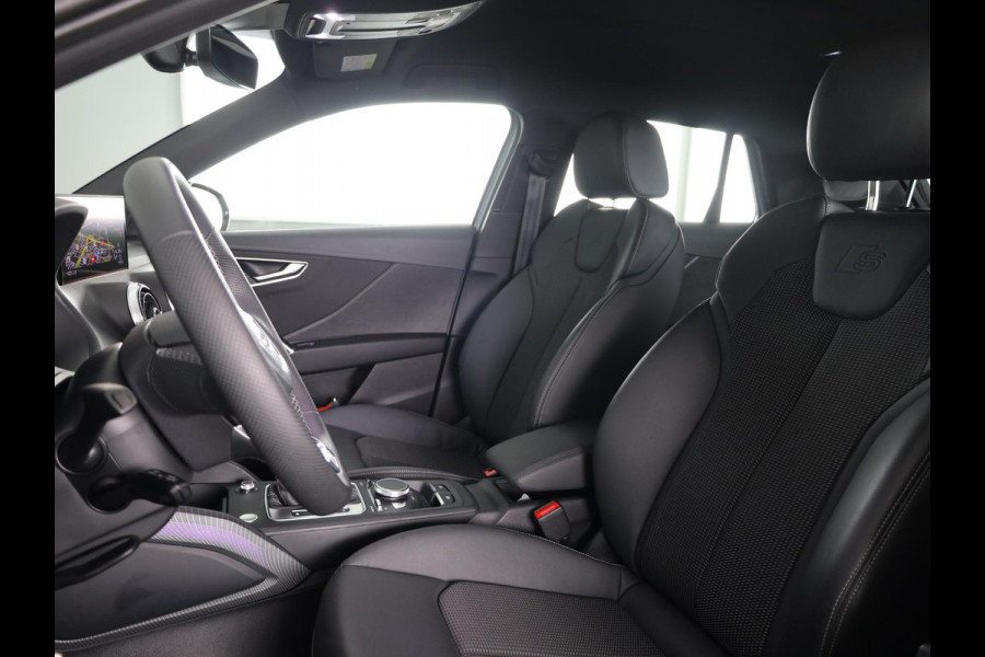 Audi Q2 35 TFSI S Edition 150pk | Parkeercamera | Apple Carplay/Android Auto | SONOS Premium Sound System | Matrix LED koplampen | Navigatiesysteem | S Line interieur | Cruise control adaptief | Voorstoelen verwarmd | Verlengde garantie