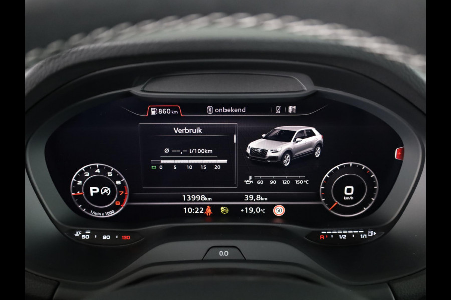 Audi Q2 35 TFSI S Edition 150pk | Parkeercamera | Apple Carplay/Android Auto | SONOS Premium Sound System | Matrix LED koplampen | Navigatiesysteem | S Line interieur | Cruise control adaptief | Voorstoelen verwarmd | Verlengde garantie