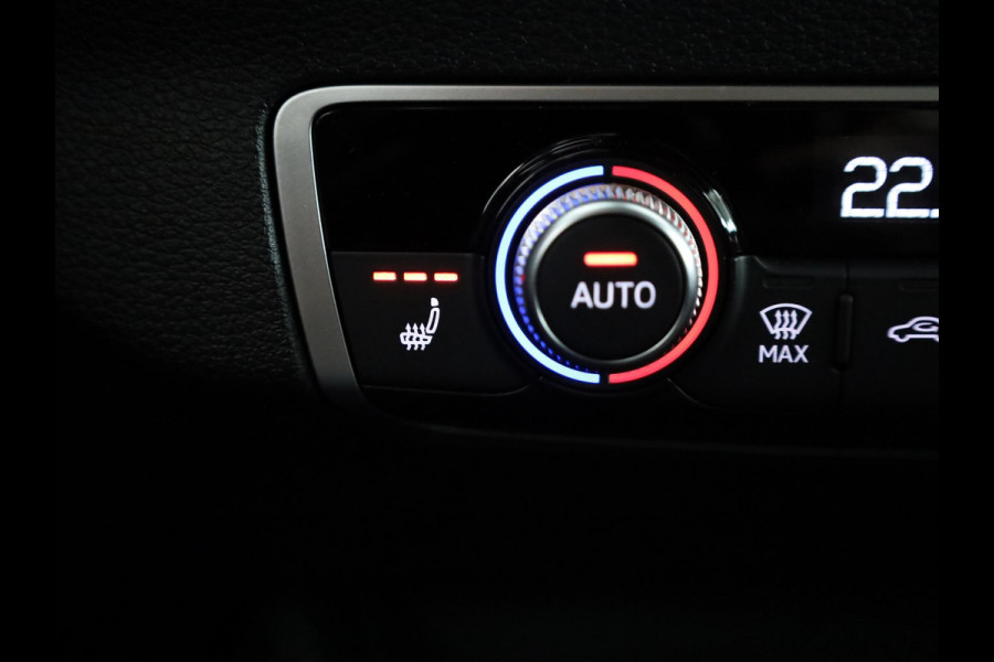 Audi Q2 35 TFSI S Edition 150pk | Parkeercamera | Apple Carplay/Android Auto | SONOS Premium Sound System | Matrix LED koplampen | Navigatiesysteem | S Line interieur | Cruise control adaptief | Voorstoelen verwarmd | Verlengde garantie