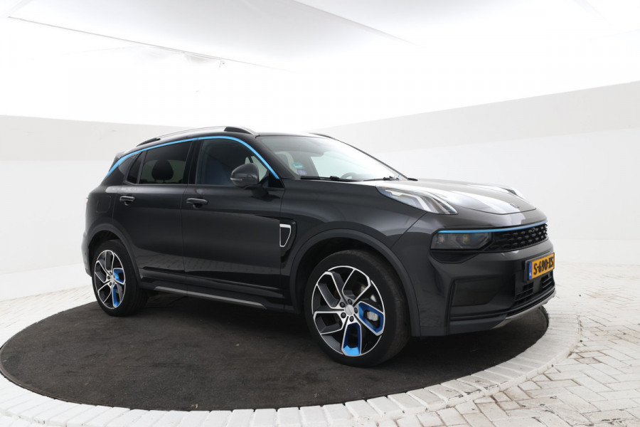 Lynk & Co 01 1.5 Panorama, Apple carplay, Zwarte hemel!