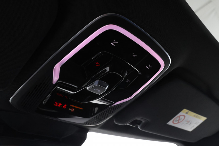 Lynk & Co 01 1.5 Panorama, Apple carplay, Zwarte hemel!