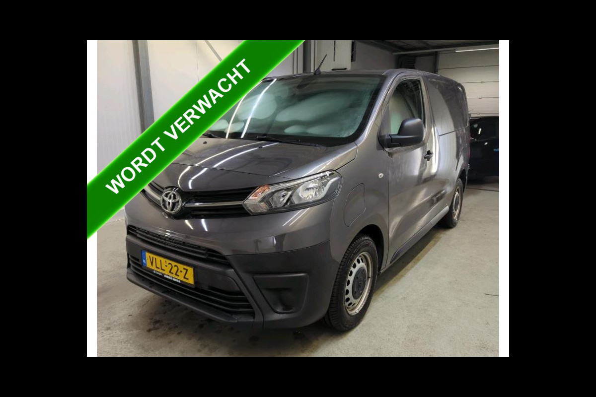 Toyota PROACE Electric Compact SOH 92% / 3Pers. / Pdc+Camera / Navigatie/ Airco / Cruise-ctr. / Apk 11-2027