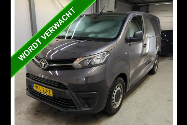 Toyota PROACE Electric Compact SOH 92% / 3Pers. / Pdc+Camera / Navigatie/ Airco / Cruise-ctr. / Apk 11-2027