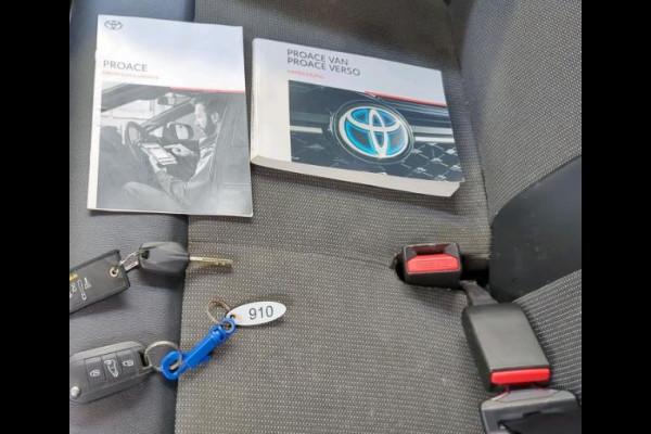 Toyota PROACE Electric Compact SOH 92% / 3Pers. / Pdc+Camera / Navigatie/ Airco / Cruise-ctr. / Apk 11-2027