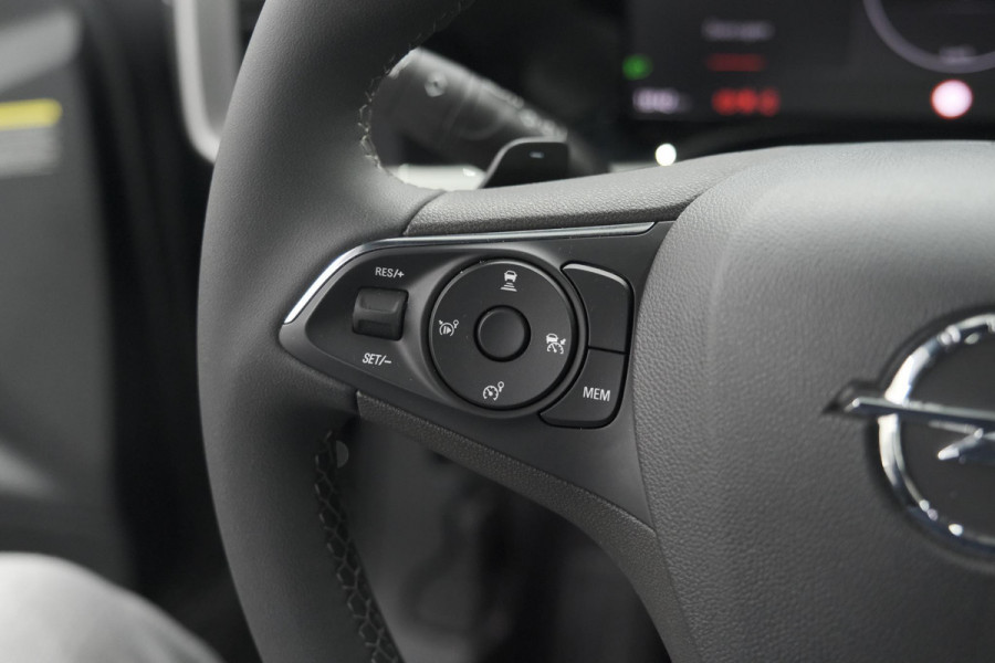 Opel Mokka 130 Turbo AT8 Ultimate | Camera | Dodehoekdetectie | Massage | Adaptieve Cruise Control