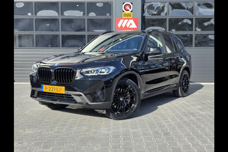 BMW X3 XDrive30e Business Edition Plus | LEDER | TREKHAAK | 20 INCH | LASER | STOELVERWARMING | CAMERA