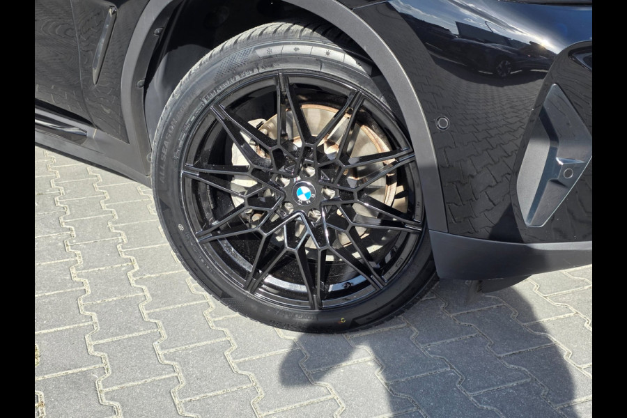 BMW X3 XDrive30e Business Edition Plus | LEDER | TREKHAAK | 20 INCH | LASER | STOELVERWARMING | CAMERA