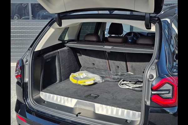 BMW X3 XDrive30e Business Edition Plus | LEDER | TREKHAAK | 20 INCH | LASER | STOELVERWARMING | CAMERA