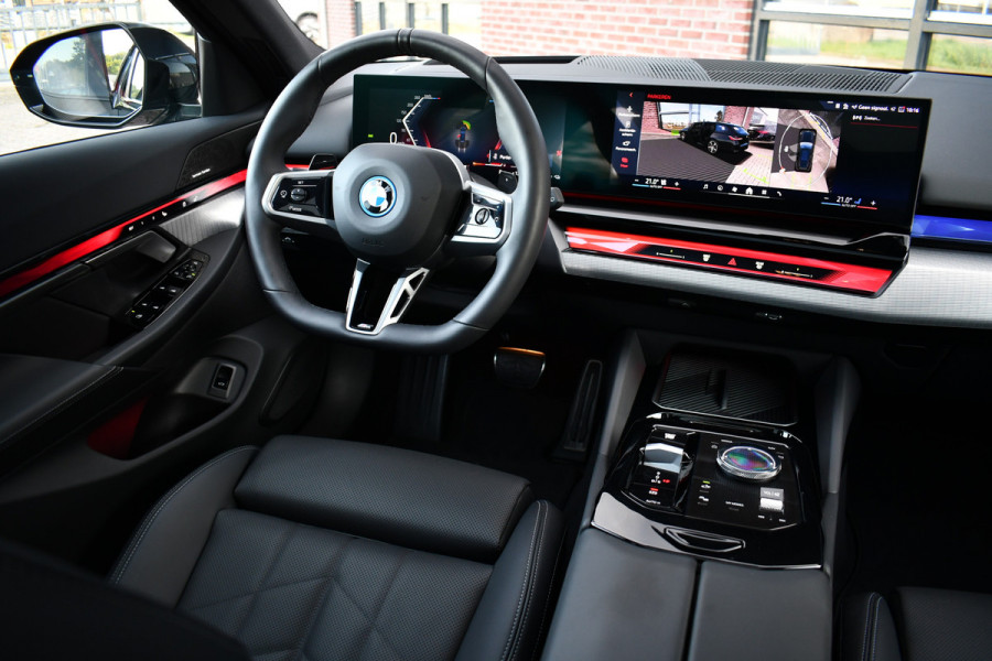 BMW 5 Serie Touring 530e xDrive M-Sport Pro Pano Trekh 360 HUD H/K 20inch