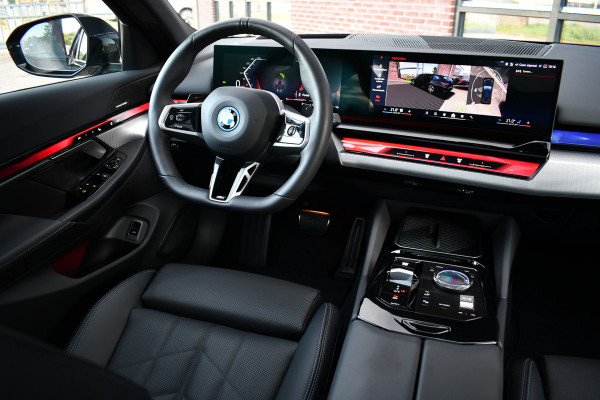 BMW 5 Serie Touring 530e xDrive M-Sport Pro Pano Trekh 360 HUD H/K 20inch