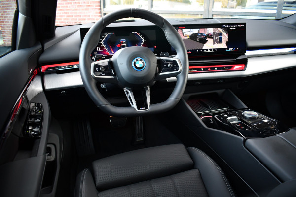 BMW 5 Serie Touring 530e xDrive M-Sport Pro Pano Trekh 360 HUD H/K 20inch