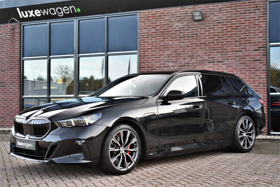 BMW 5 Serie Touring 530e xDrive M-Sport Pro Pano Trekh 360 HUD H/K 20inch