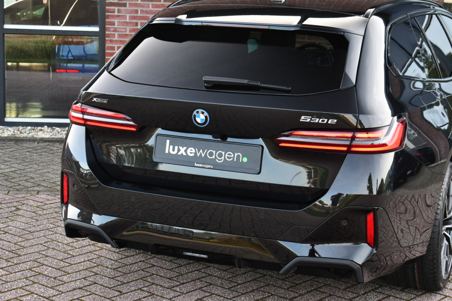 BMW 5 Serie Touring 530e xDrive M-Sport Pro Pano Trekh 360 HUD H/K 20inch