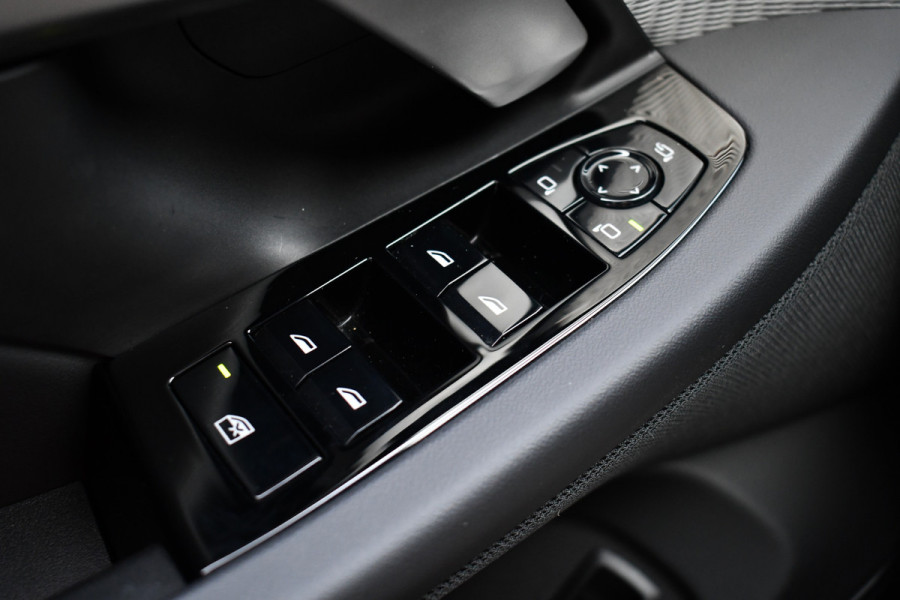 BMW 5 Serie Touring 530e xDrive M-Sport Pro Pano Trekh 360 HUD H/K 20inch