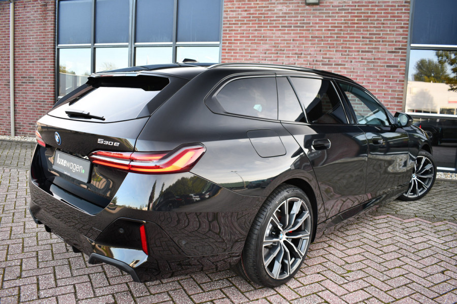 BMW 5 Serie Touring 530e xDrive M-Sport Pro Pano Trekh 360 HUD H/K 20inch