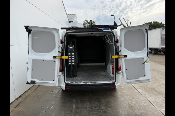 Ford Transit Custom 340 1.0 PHEV 120PK L1 *ELEKTRO MOTOR KAPOT* PHEV Inbouwkast Dakrailing Dodehoekdetectie Cruise control Airco Stoelverwarming Parkeersensoren v+a Laadkabel