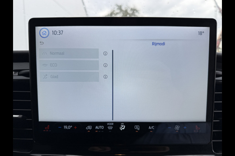 Ford E-Transit 68kWh 184PK L2H2 317km WLTP 97,3% (SOH) BEV Snelladen 360 Camera Cruise control Climate control Carplay Navigatie Laadkabel Parkeersensoren