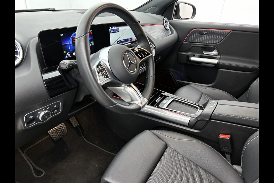Mercedes-Benz EQA 250+ Essential Line 71 kWh | Achteruitrijcamera | Sfeerverlichting | Stoelverwarming | Navigatie | Chroompakket | Smartphone integratie| Inclusief 24 maanden Mercedes-Benz Certified garantie voor Europa.
