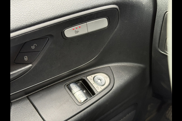 Mercedes-Benz Vito 116 1.9 CDI Automaat L3 XL Climate Control Cruise Control Camera Stoelverwarming Parkeersensoren voor achter